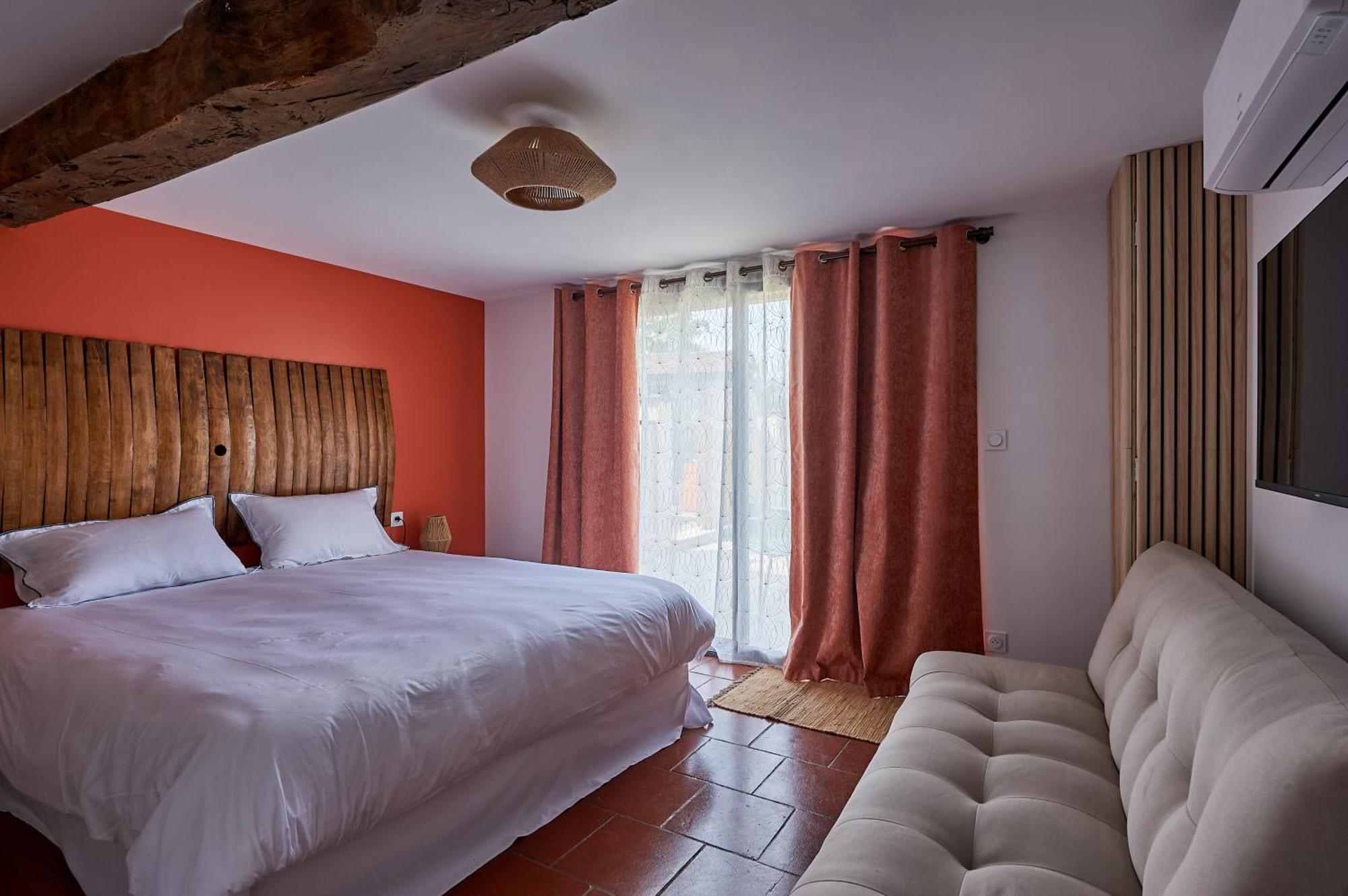 Bed and Breakfast Le Repaire Lagardere Lussac  Exteriér fotografie