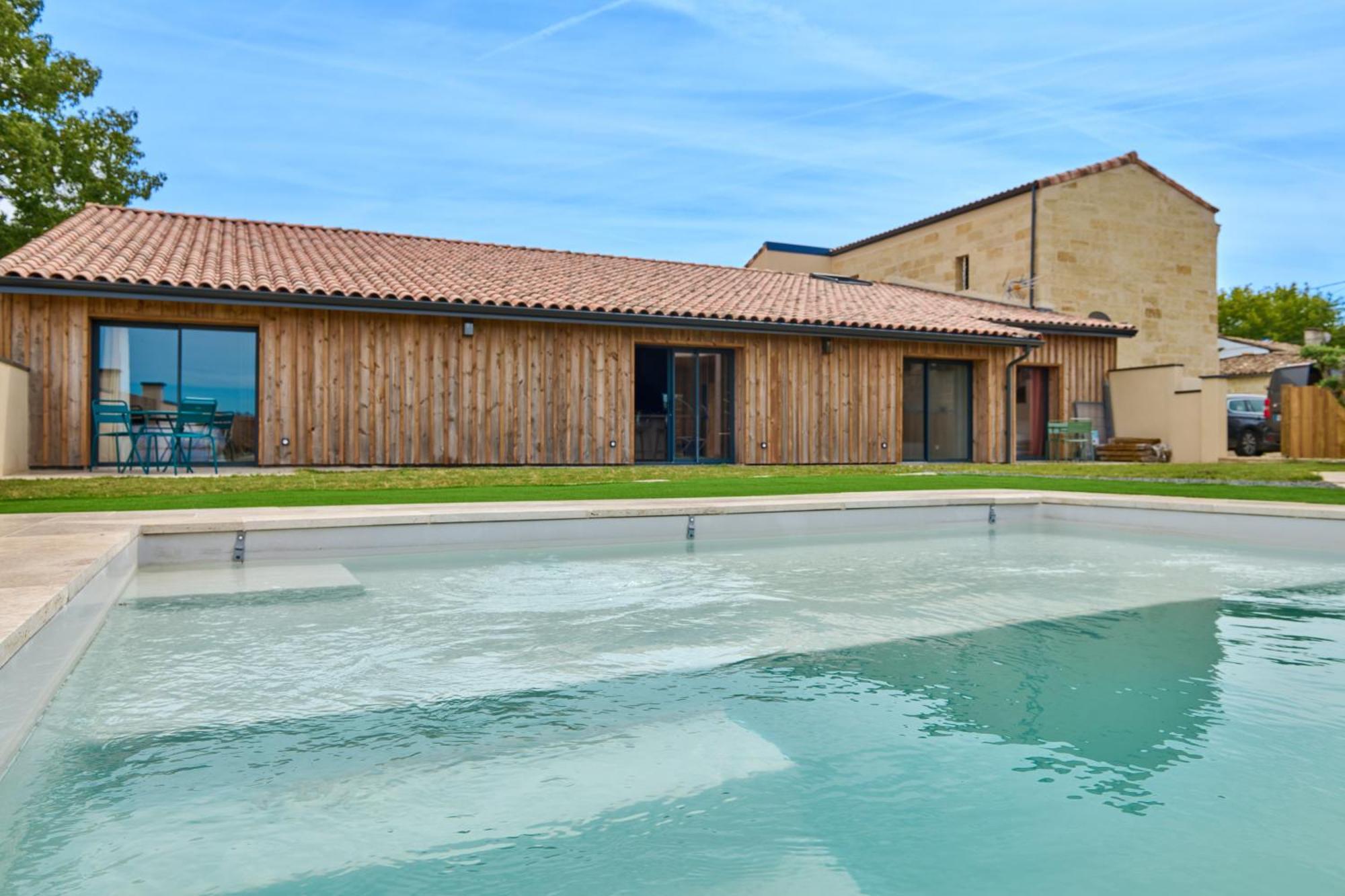 Bed and Breakfast Le Repaire Lagardere Lussac  Exteriér fotografie